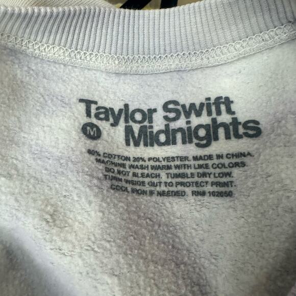 Taylor Swift Midnights Lavender Haze Swirl Tie Dye Crewneck Sweatshirt sz M - Picture 6 of 9